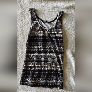 Rue21 Womens  Black and Cream Fitted Tank Top